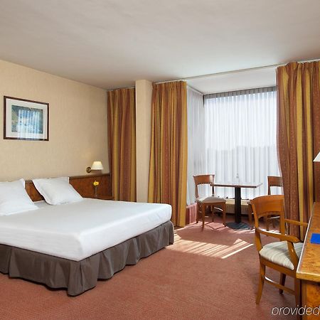 Hotel Брюксел Екстериор снимка