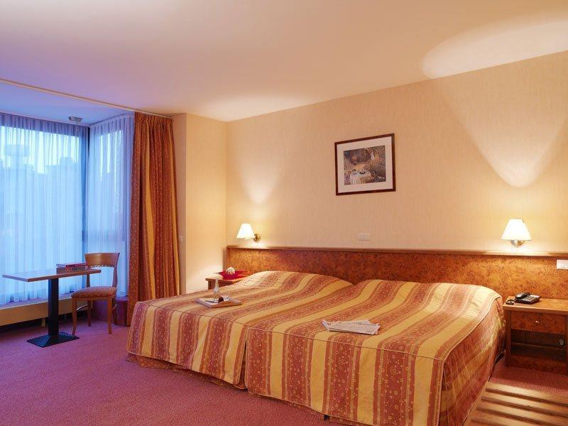 Hotel Брюксел Екстериор снимка